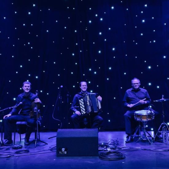 HotScotch Ceilidh Band Edinburgh-Scottish-wedding-music--stage