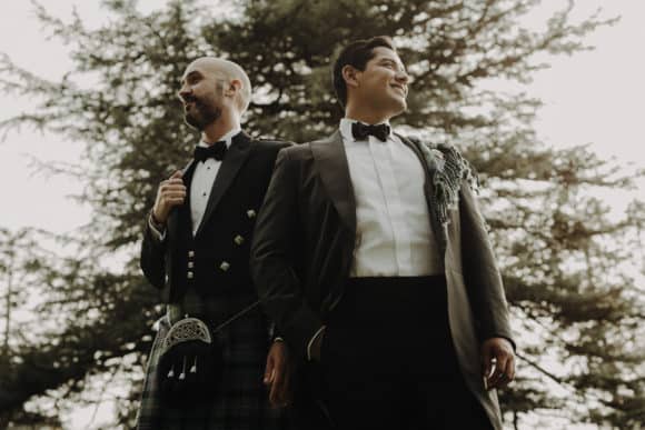 lena-sabala-scottish-glasgow-wedding-photographer-couple-groomsmen