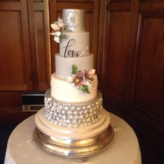scottish-edinburgh-wedding-cakes-the-little-cake-house-5-tier