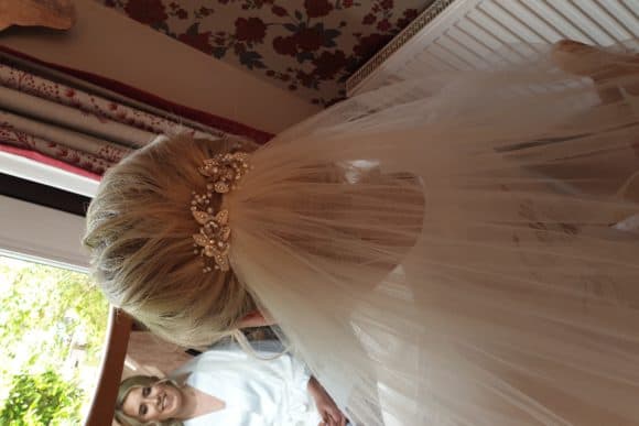 chloe-scarlette-hair-scottish-glasgow-wedding-hair-stylist-hairdresser-veil-bride
