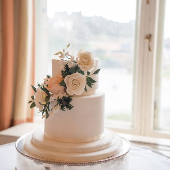 scottish-edinburgh-wedding-cakes-the-little-cake-house-floral-design