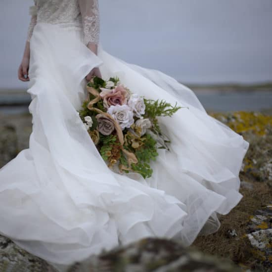 wild-soul-scottish-wedding-photography-bridal-bouquet