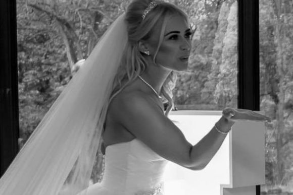 rb-photoworks-scottish-wedding-photographer-glasgow-bridal-gown
