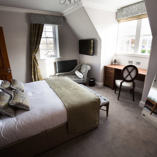 the-craigie-hotel-scottish-edinburgh-wedding-venue-bridal-suite