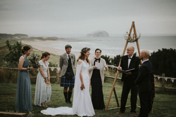 scottish-wedding-photographer-elopement-love-bride-groom-scotland-leven-fife-bernadeta-kupiec-coast-beach