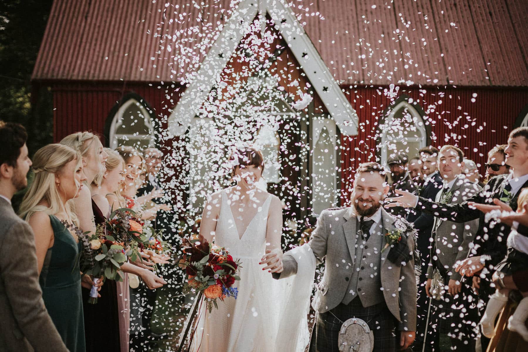 scottish-wedding-photographer-elopement-love-bride-groom-scotland-leven-fife-bernadeta-kupiec-barn