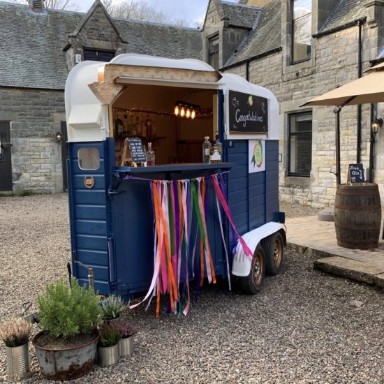 the-wee-gin-joint-scottish-wedding-mobile-bar-hire-outdoor
