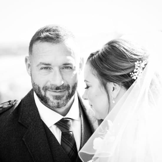 daryl-beveridge-photography-fife-wedding-photographer-venue-supplier-directory-bride-groom-black-white-edinburgh