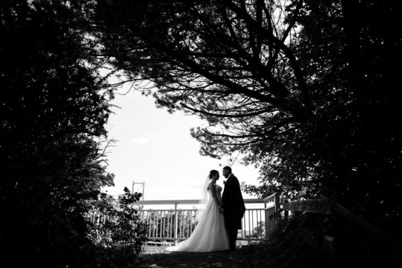 daryl-beveridge-photography-fife-wedding-photographer-venue-supplier-directory-newlyweds