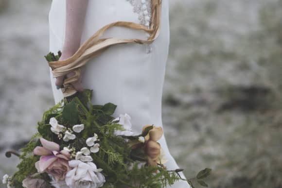 wild-soul-scottish-wedding-photography-bridal-flower-bouquet