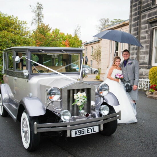 Stretch-limo-wedding-scottish-car-livingston-glasgow-edinburgh-love-bride-groom-ceremony-limousine