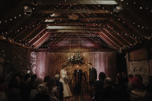 lena-sabala-scottish-glasgow-wedding-photographer-barn-rustic