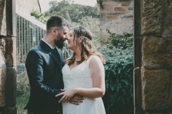 kcrichton-photography-scottish-edinburgh-wedding-photographer-supplier-bride-groom-kiss