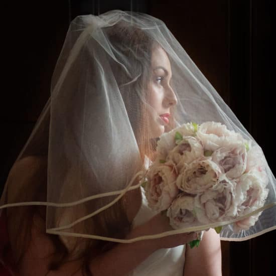 isla-brig-images-scottish-highlands-wedding-photography-bridal-bouquet