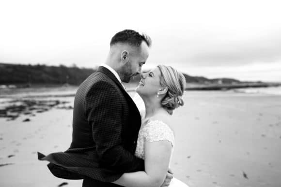 WEDDING PORTFOLIO008denise-mcdonald-glasgow-photographer-black-white-beach