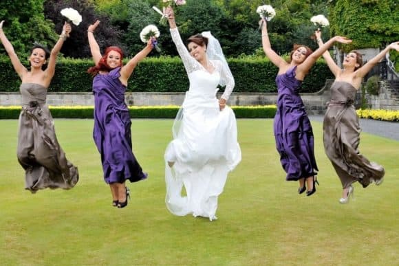 pali-photo-scottish-glasgow-wedding-photographer-bride-bridesmaids-bouquet