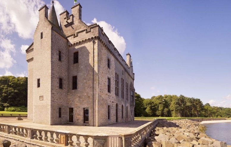 10 of the best wedding venues in Edinburgh | Rosebery Venues| Barnbougle Castle | Scottish Coastal Luxury
