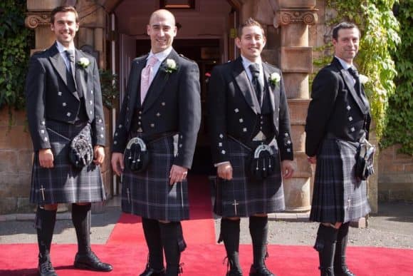 lorna-thorburn-scottish-glasgow-ayrshire-wedding-photographer-groomsmen