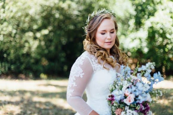 sarah-fulton-scottish-edinburgh-wedding-photographer-bridal-bouquet