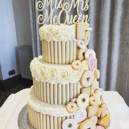 sunflower-bakehouse-glasgow-scottish-wedding-cakes-biscuit-design