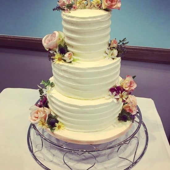 sunflower-bakehouse-glasgow-scottish-wedding-cakes-flower-design