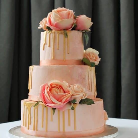 sunflower-bakehouse-glasgow-scottish-wedding-cakes-flower-drip