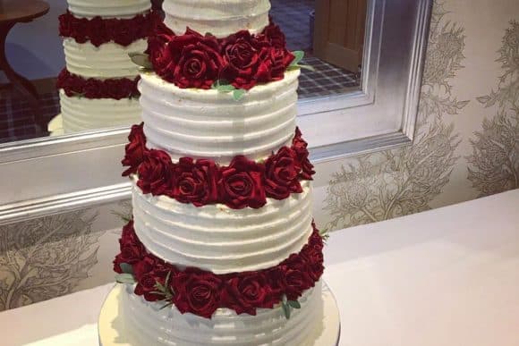 sunflower-bakehouse-glasgow-scottish-wedding-cakes-red-rose-design