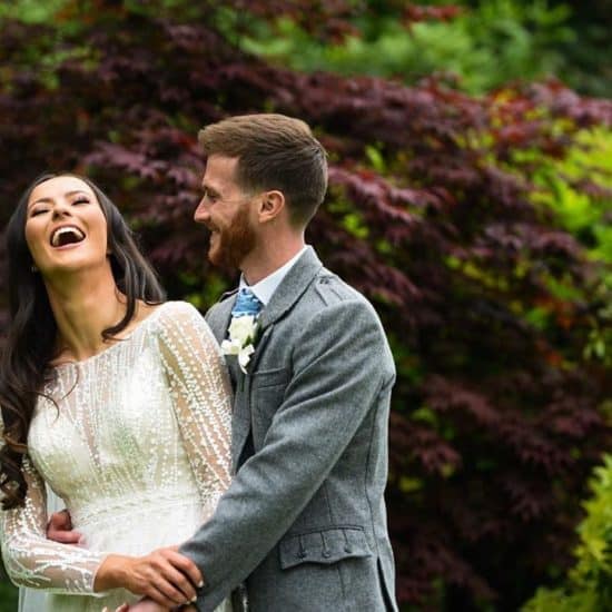 bride-groom-scottish-wedding-photography-belvedere-images-garden