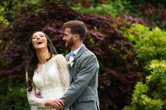 bride-groom-scottish-wedding-photography-belvedere-images-garden