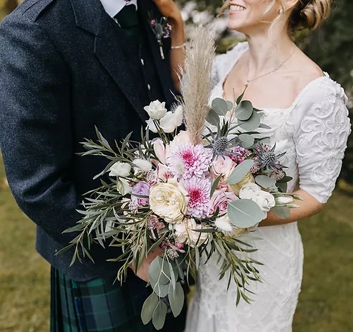scottish-wedding-flowers-aberdeen-love-scotland-floral-bridal-bouquet-bride